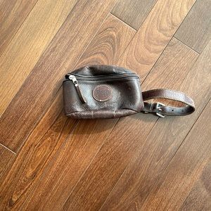 Roots leather Fanny pack